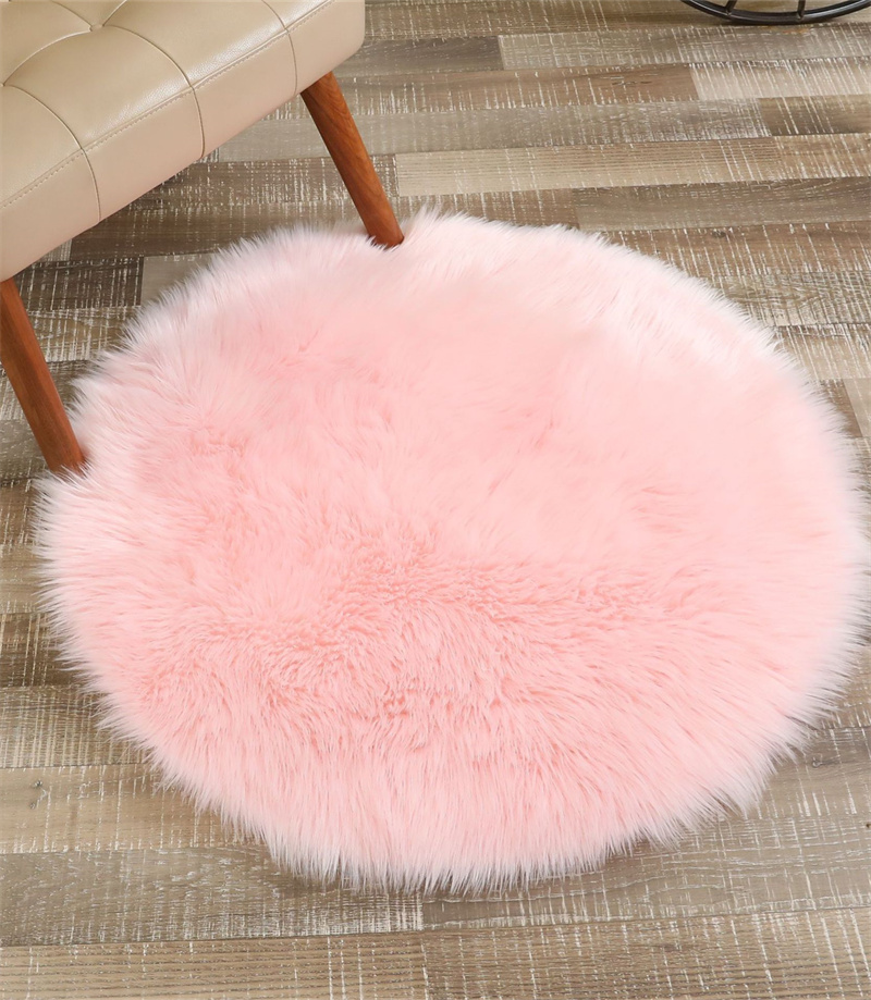 FLUFFY FUR RUG03.jpg