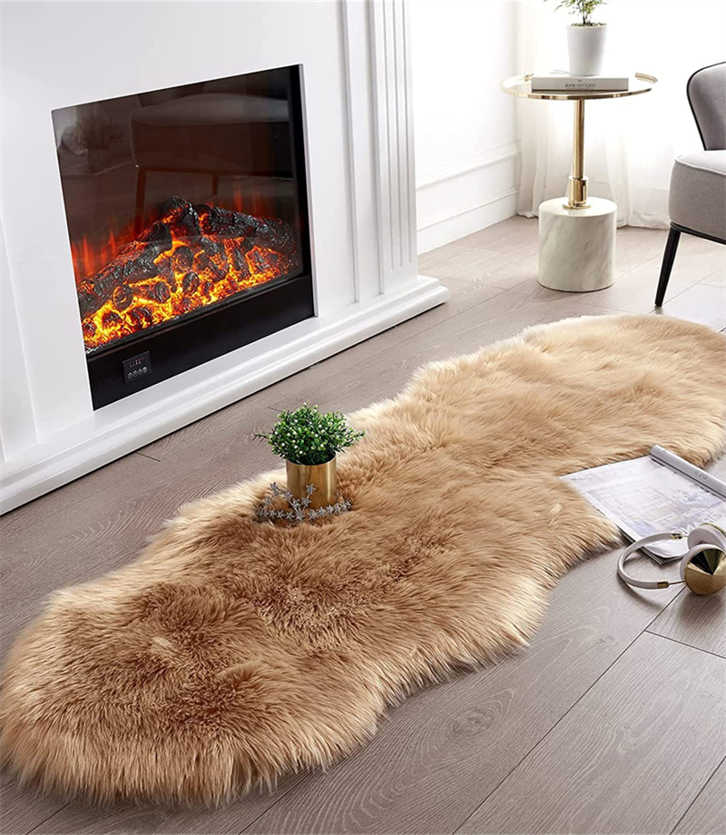 FLUFFY FUR RUG01.jpg