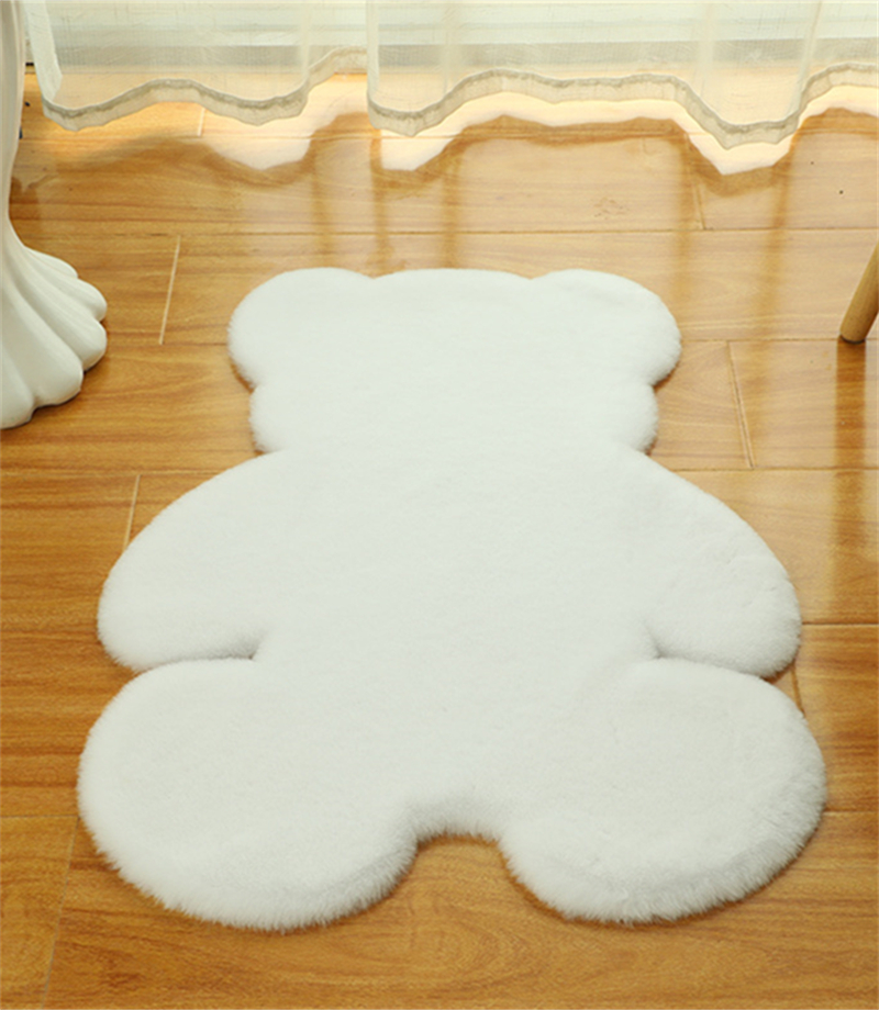 FLUFFY FUR RUG03.jpg